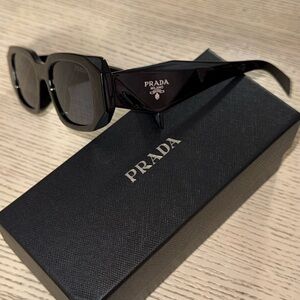 Prada Glossy Black Eyewear